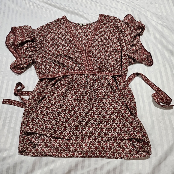 Max Studio Tops - Floral Patterned Women's Top